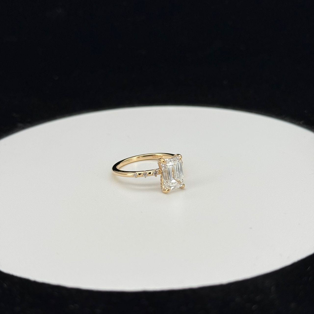 Solitär-Ring aus dem Dumlu & Sons Atelier